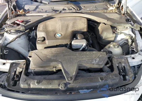 2015 BMW 320I xDrive z USA, uszkodzony, nr VIN WBA3C3C52FP663810